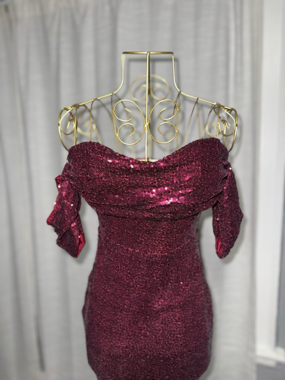 Off-Shoulder Burgundy Sequin maxi Dress